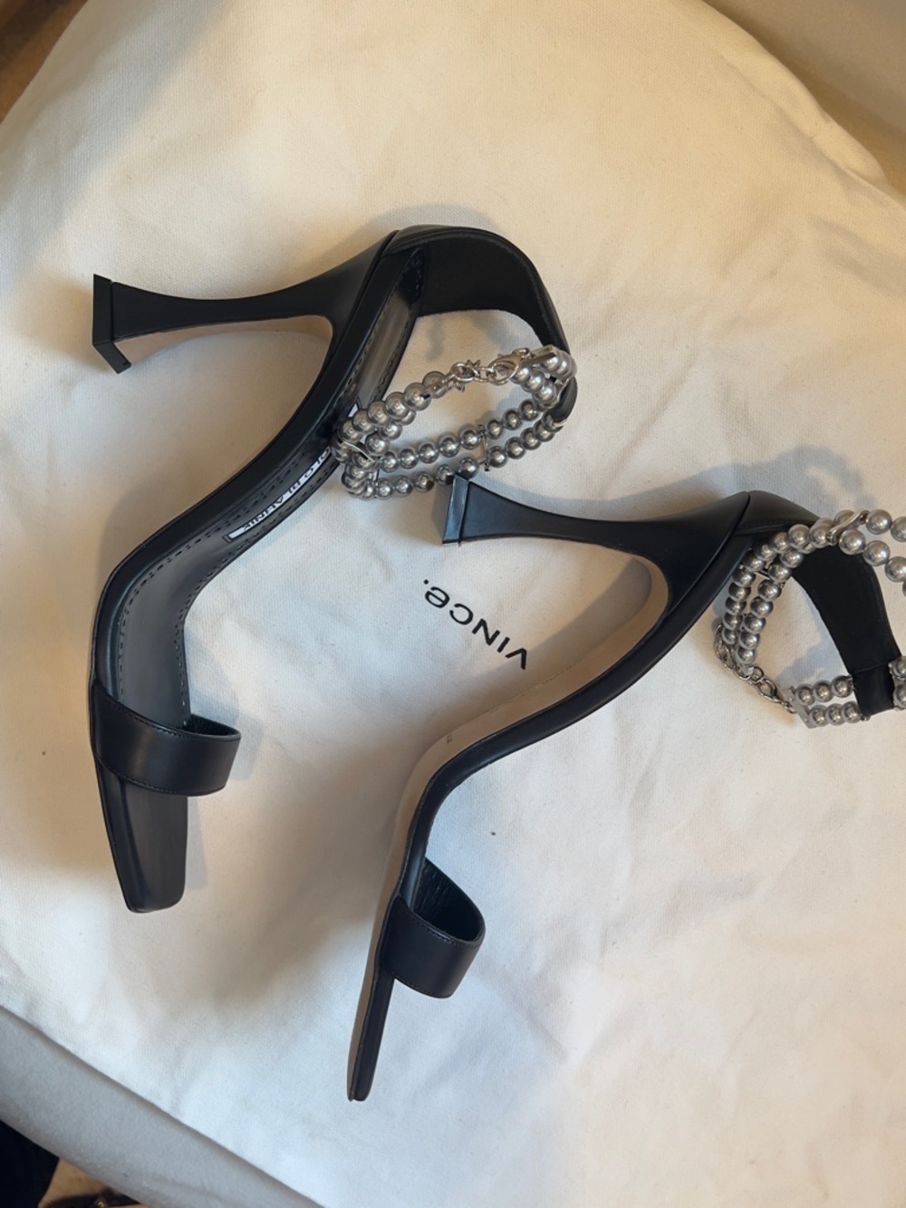 MANOLO BLAHNIK Charona Calfskin Pearly-Bracelet Sandals SIZE 38, 7.5 - Picture 5 of 6